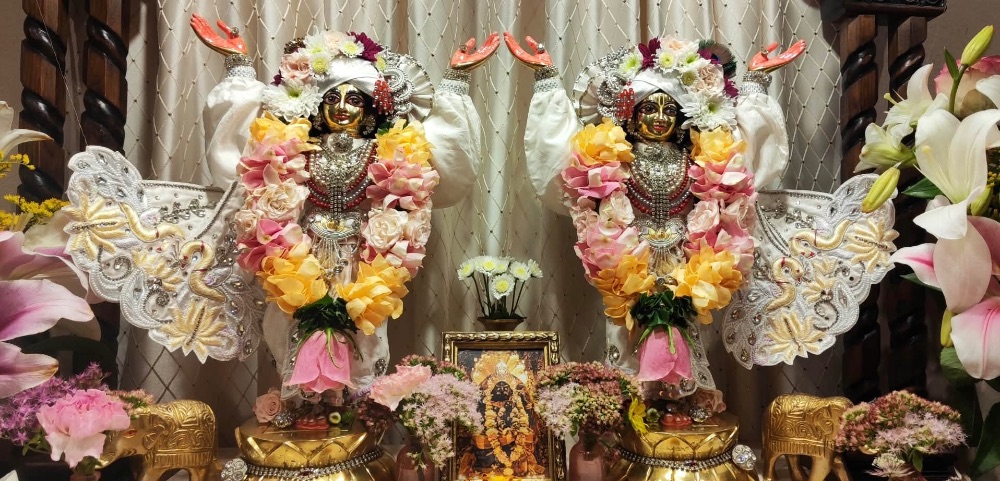 Weekly Program (September 28 - October 4)
