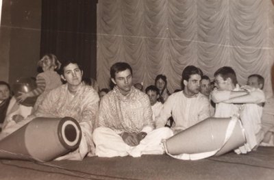 Hare Krišna 80-90 m.